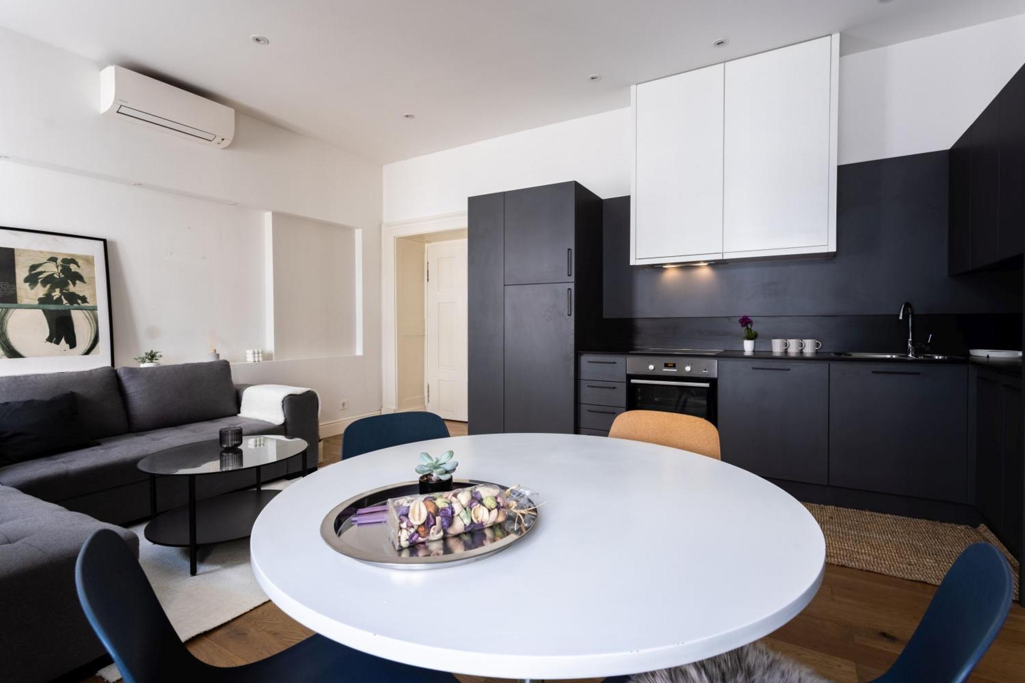 Apartment Ratko By Blueapartments - Free Private Parking Zágráb Kültér fotó